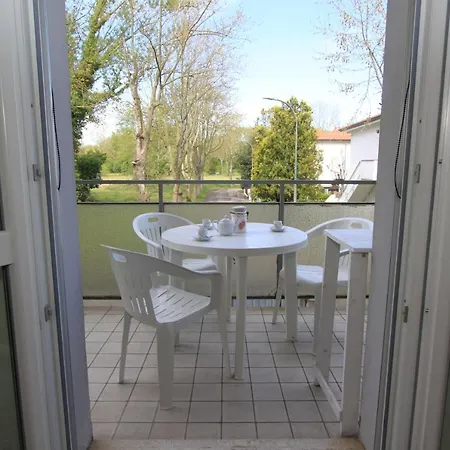 Sant'elena Apartman *