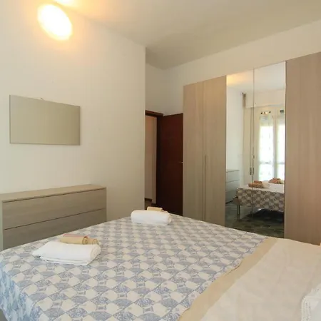 Sant'elena Apartman *